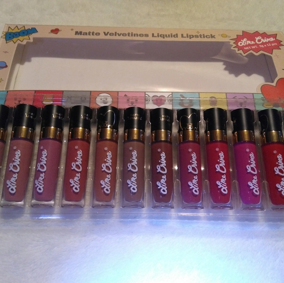 Lipsticks - Picture 2 of 7